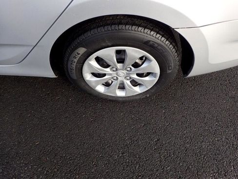 Used 2016 Hyundai Accent SE image 22