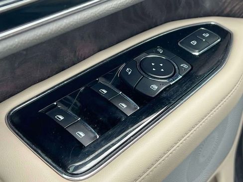 Used 2022 Lincoln Navigator Reserve AWD/4WD image 18