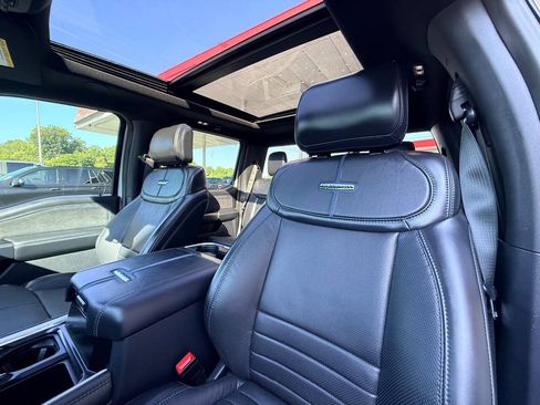 Used 2025 Ford F250 Platinum AWD/4WD image 33