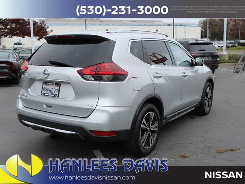 Used 2018 Nissan Rogue SL FWD image 7