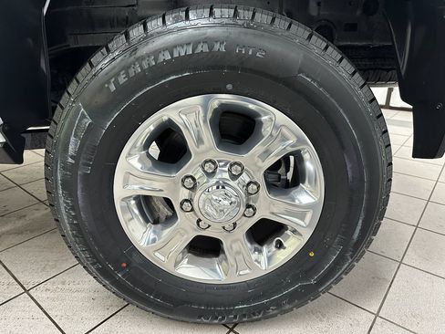 Used 2024 RAM 2500 Big Horn image 22