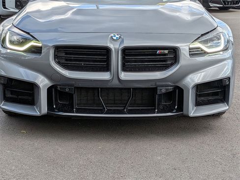 Used 2025 BMW M2 w/ Lighting Package image 5