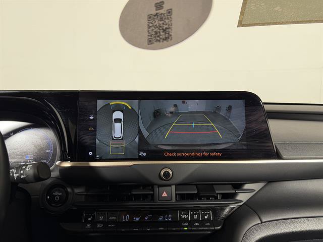 Certified 2025 Toyota Crown Signia w/ Advanced Technology Package AWD/4WD image 18