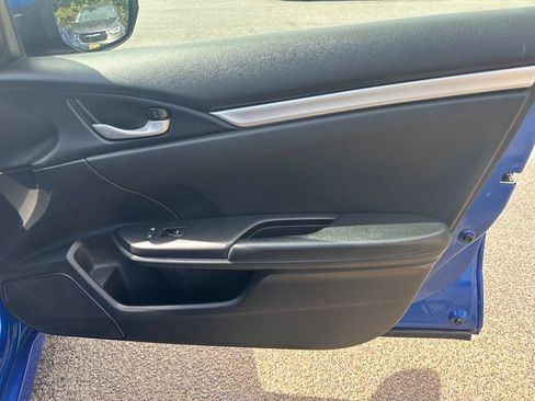 Used 2019 Honda Civic Sport image 18