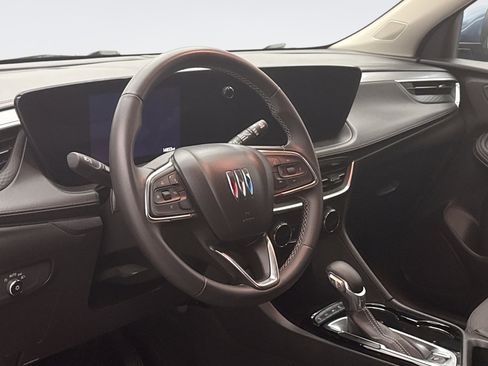 Used 2024 Buick Encore GX Preferred image 7