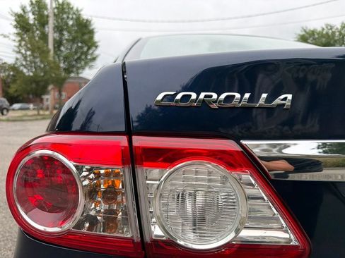 Used 2013 Toyota Corolla LE FWD image 11