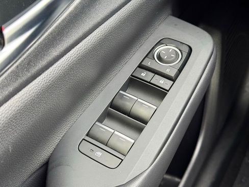 Used 2024 Toyota Prius Prime image 27