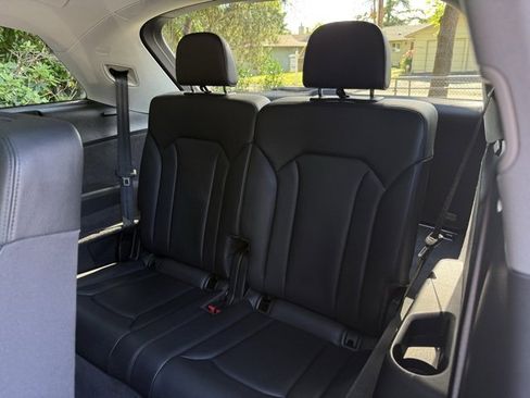 Used 2018 Audi Q7 2.0T Premium Plus w/ Premium Plus Package image 33