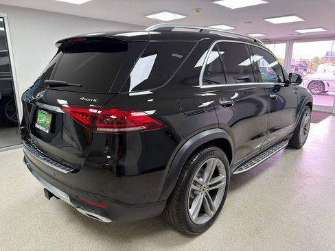 Used 2022 Mercedes-Benz GLE 450 4MATIC image 3