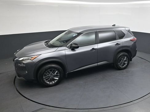 Used 2023 Nissan Rogue S AWD/4WD image 39