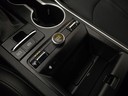 Used 2024 Kia K5 GT-Line w/ GT-Line Premium Package image 32