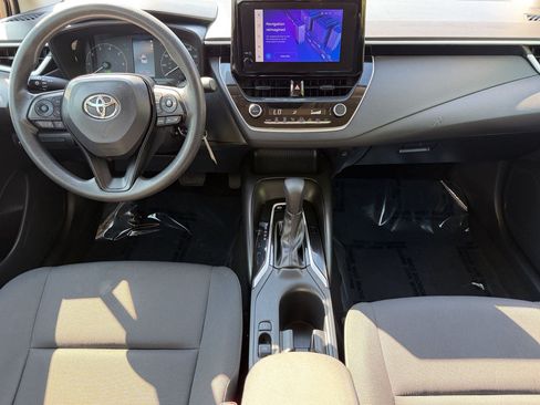 Used 2025 Toyota Corolla LE FWD image 15