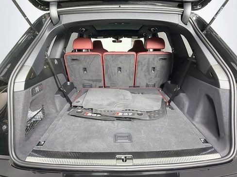 Used 2026 Audi SQ7 Premium Plus AWD/4WD image 28