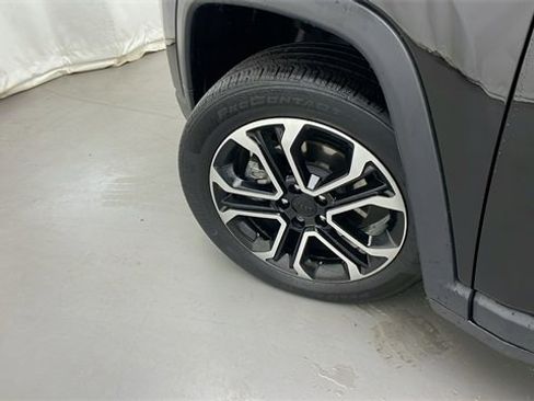 Used 2022 Jeep Compass Limited image 33