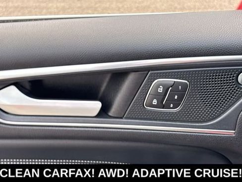 Used 2020 Ford Edge Titanium AWD/4WD image 10