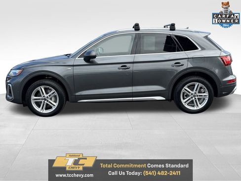 Used 2021 Audi Q5 e Prestige w/ Prestige Package image 2