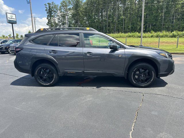 Used 2025 Subaru Outback Wilderness AWD/4WD image 9