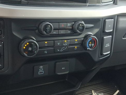 New 2025 Ford F550 4x4 Crew Cab image 10
