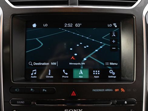 Used 2017 Ford Explorer Limited w/ Equipment Group 301A AWD/4WD image 30