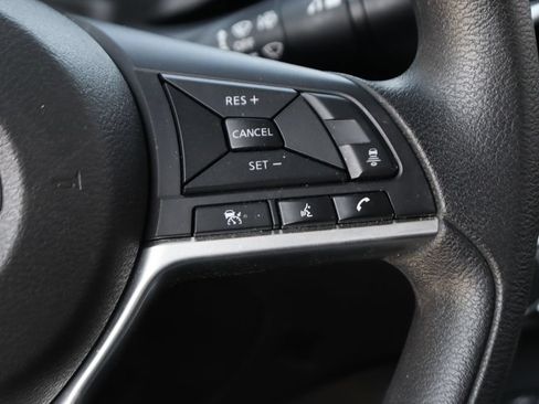 Used 2023 Nissan Sentra SV FWD image 23