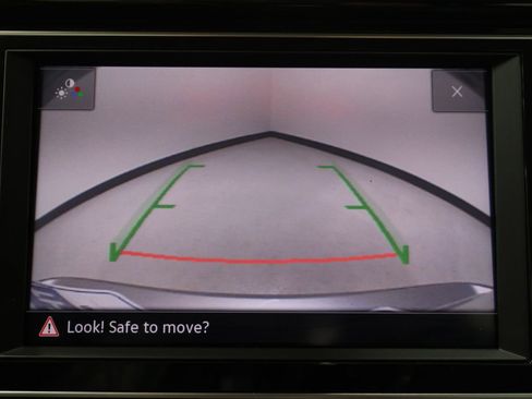 Used 2024 Volkswagen Taos S w/ MDO Package FWD image 13