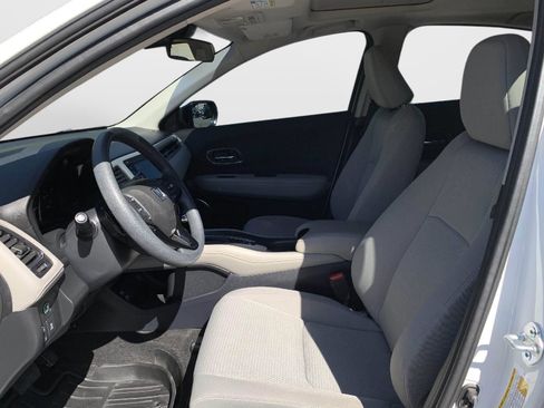 Used 2022 Honda HR-V EX image 12