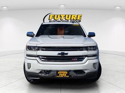Used 2017 Chevrolet Silverado 1500 LTZ Z71 w/ LTZ Plus Package AWD/4WD image 2