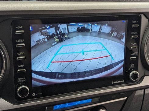 Used 2021 Toyota Tacoma TRD Off-Road image 28