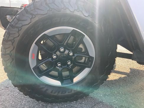 Certified 2019 Jeep Wrangler Unlimited Rubicon image 13