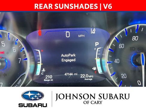 Used 2022 Chrysler Pacifica Limited FWD image 9