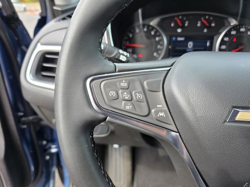 Used 2024 Chevrolet Equinox LT AWD/4WD image 17
