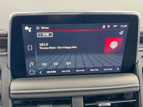 Used 2023 GMC Yukon SLT image 21