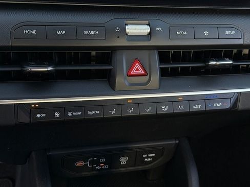 Used 2025 Kia K4 FWD image 14