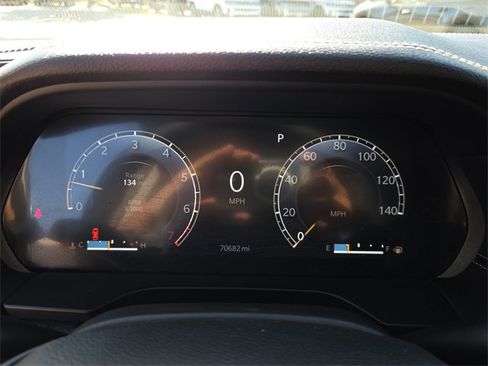 Used 2023 Jeep Grand Cherokee Limited image 27