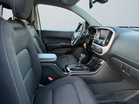 Used 2019 GMC Canyon SLE w/ Elevation Edition image 15