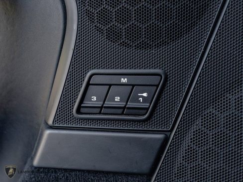 Used 2012 Porsche 911 Turbo AWD/4WD image 19