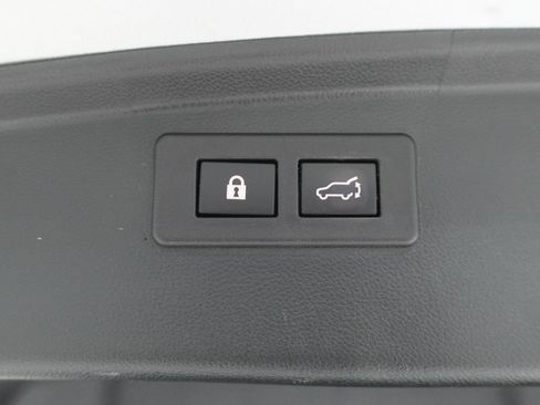 Used 2020 Subaru Outback Limited w/ Popular Package #2 AWD/4WD image 31
