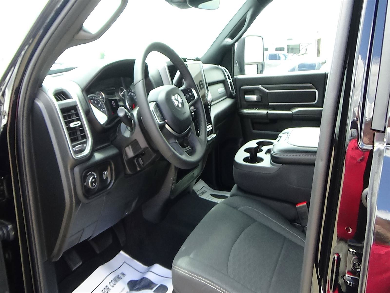 Used 2026 RAM 2500 Big Horn AWD/4WD image 17