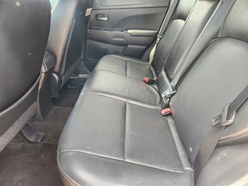 Used 2015 Mitsubishi Outlander Sport SE FWD image 30