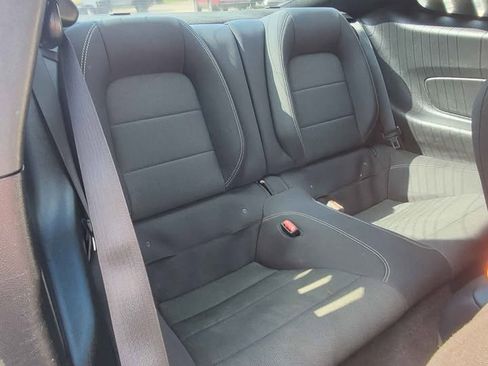 Used 2016 Ford Mustang V6 Coupe image 17