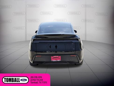 Used 2026 Tesla Model Y 2WD image 6