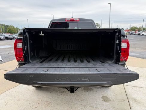 Used 2023 GMC Canyon Denali AWD/4WD image 15