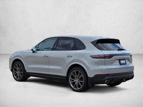 Used 2021 Porsche Cayenne S AWD/4WD image 7