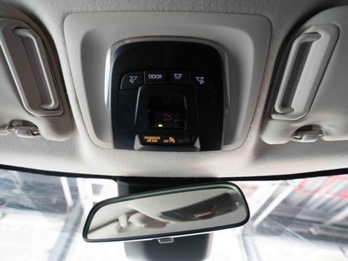 Used 2025 Toyota Corolla LE FWD image 18