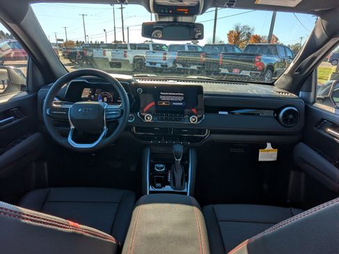 New 2026 Chevrolet Colorado Z71 w/ Z71 Convenience Package 2 image 9