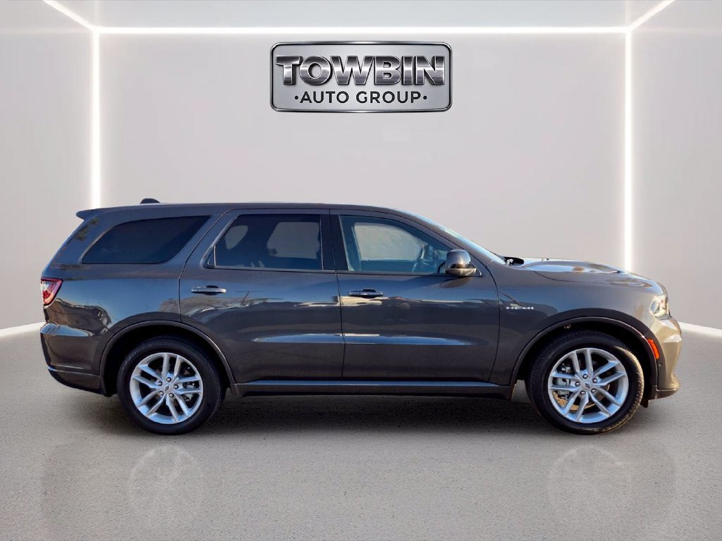 Used 2025 Dodge Durango R/T AWD/4WD image 3