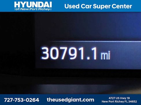 Used 2023 Ford Escape ST-Line w/ Tech Pack #1 FWD image 36