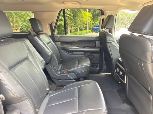 Used 2022 Ford Expedition Max XLT RWD image 29