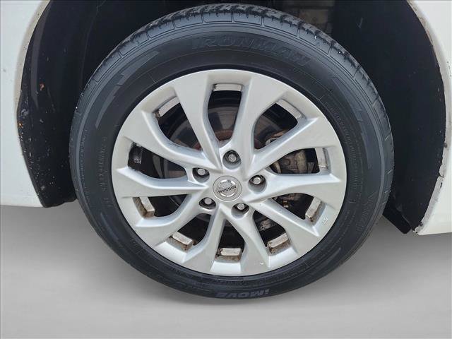 Used 2019 Nissan Sentra S w/ Appearance Package FWD image 10