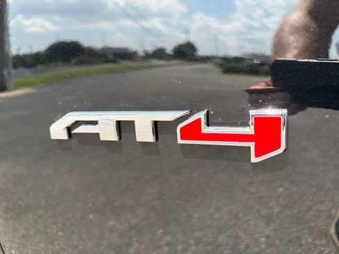 New 2026 GMC Acadia AT4 w/ Super Cruise Package AWD/4WD image 9